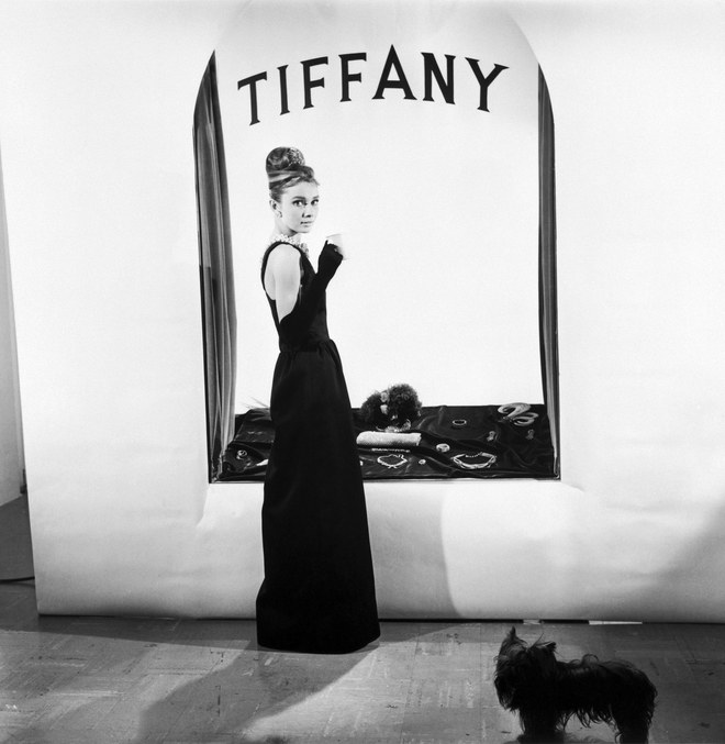 11-breakfast-at-tiffanys-store.jpg
